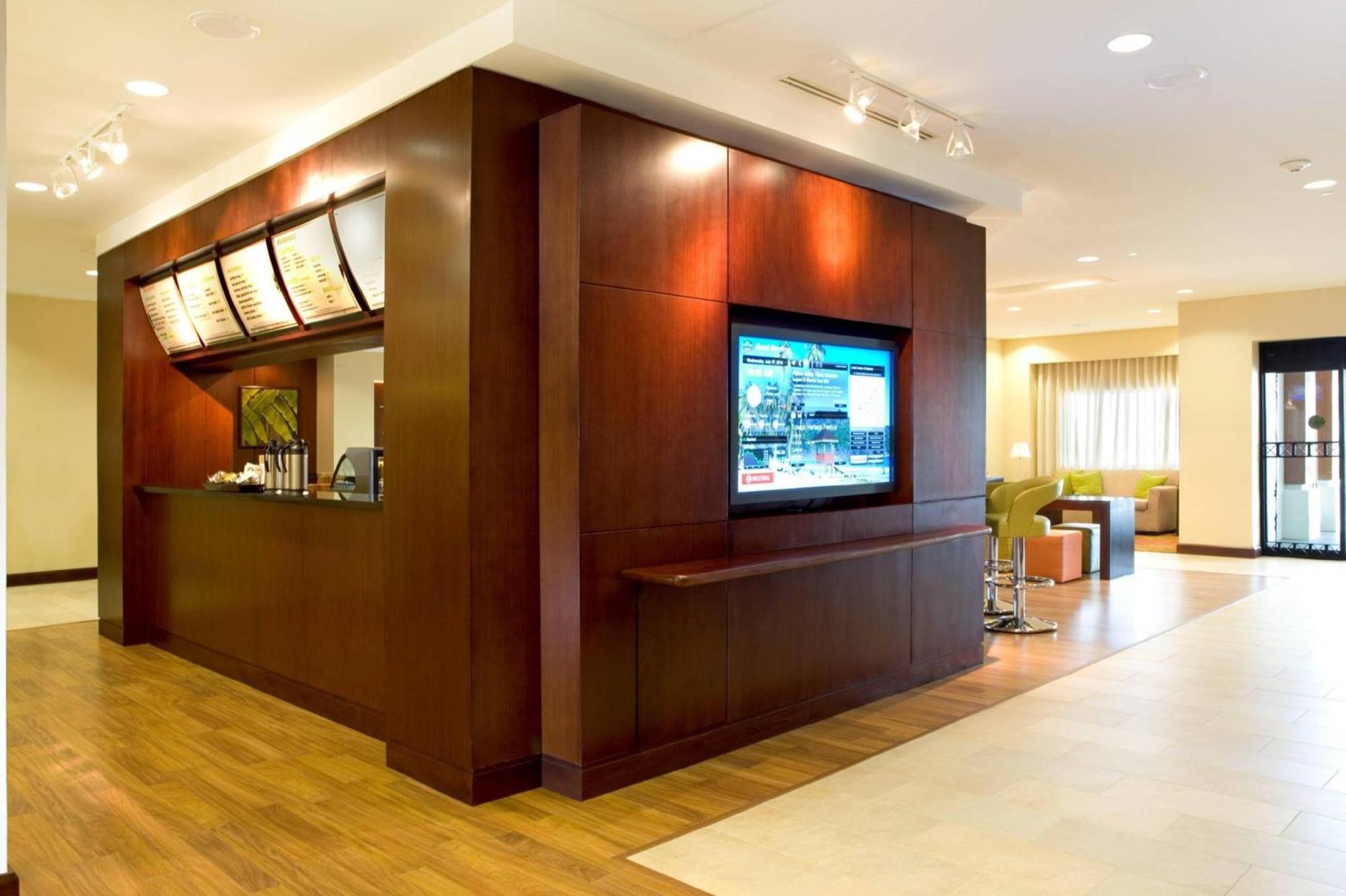 Courtyard By Marriott Port Of Spain Exterior foto